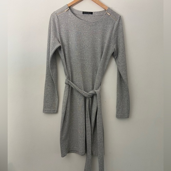 Dynamite Women's large Long sleeve, crew neck sweater dress. - Picture 1 of 6